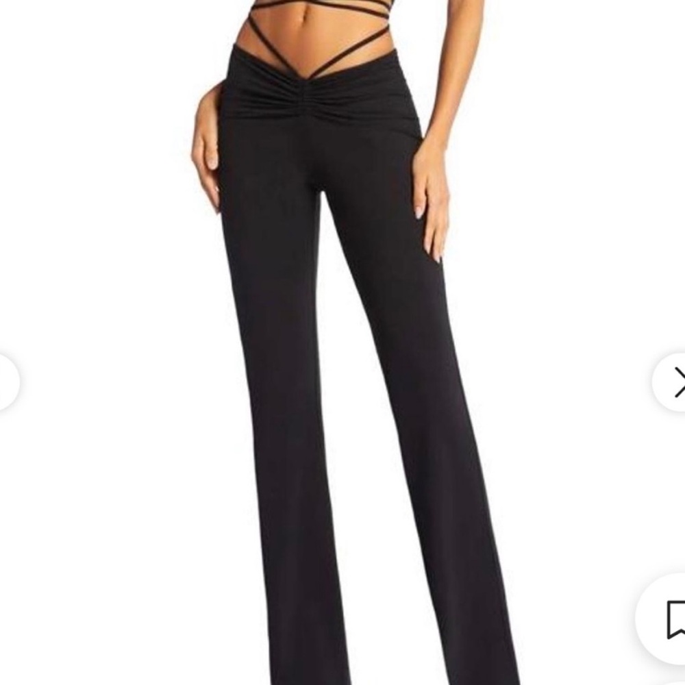 Urban Outfitters Stretchy Flare Low-Rise Pants w/ Waist Strap Black Size XS Sexy